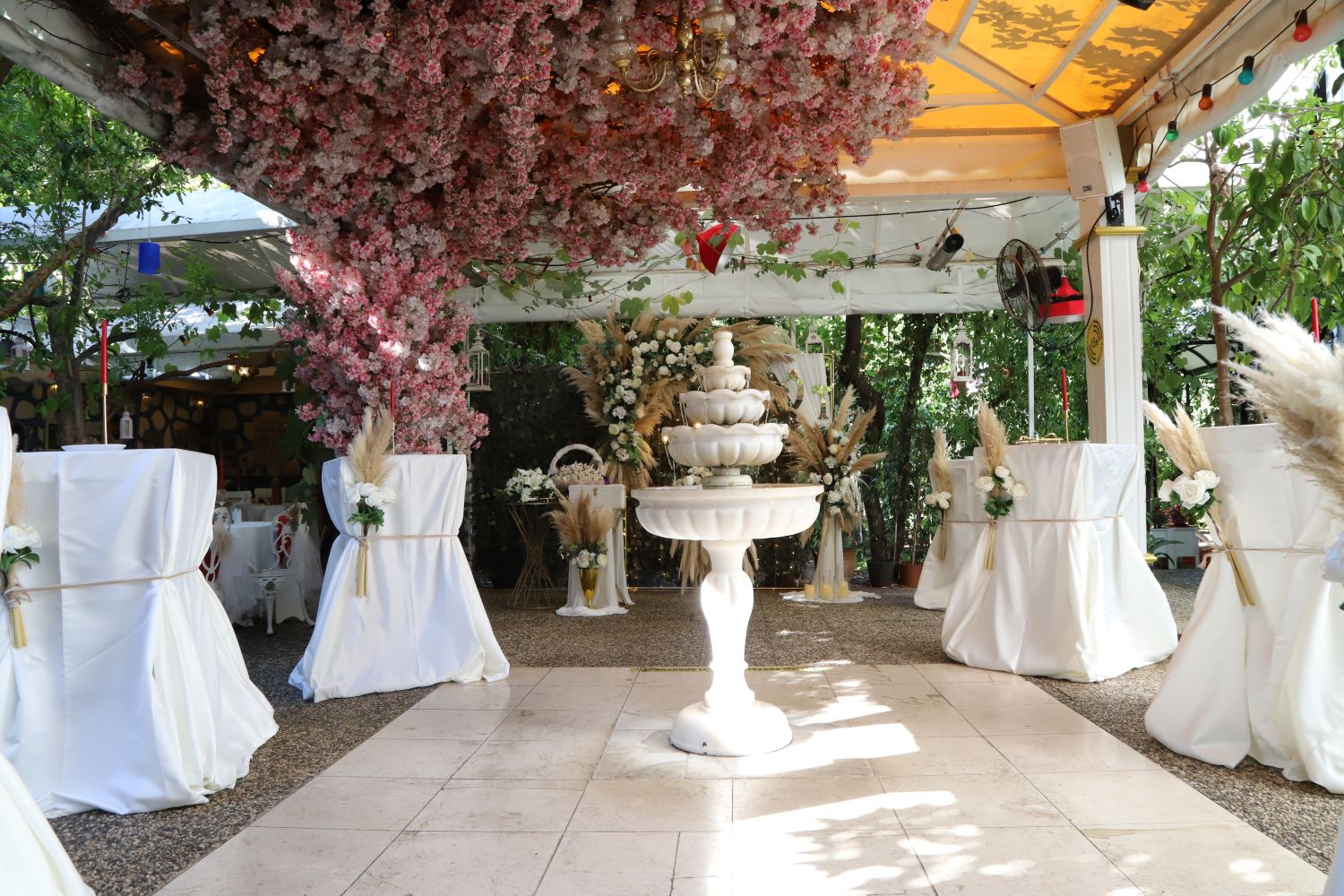 Buyukada Restoran Kiralama 3