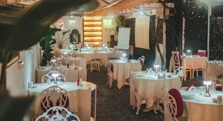 Büyükada Yılbaşı Restoran: Secret Garden ile Efsane Yılbaşı Gecesine Hazır Olun!