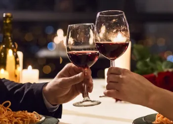 Büyükada’da 14 Şubat: Secret Garden Restoran’da Romantik Bir Akşam Yemeği